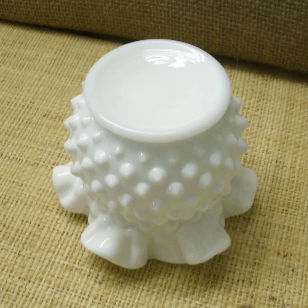 Fenton vintage hobnail